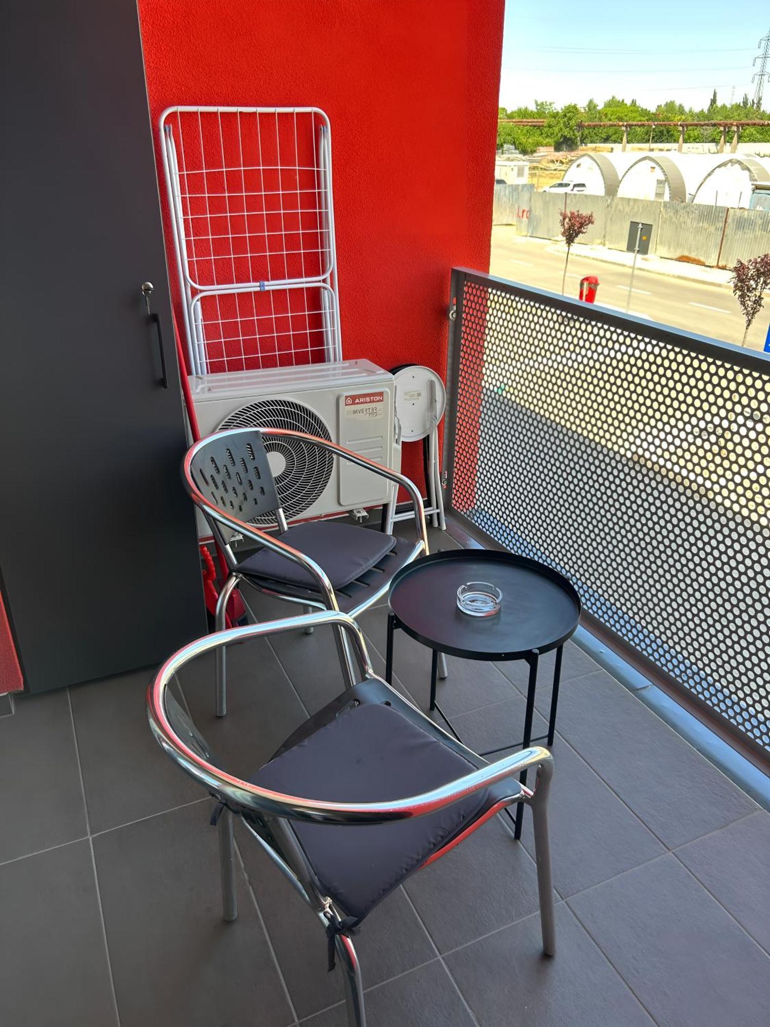 Appartement Escape Afi Mall *